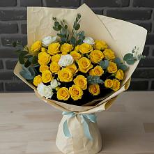 Букет цветов из:  Розы в Армянске