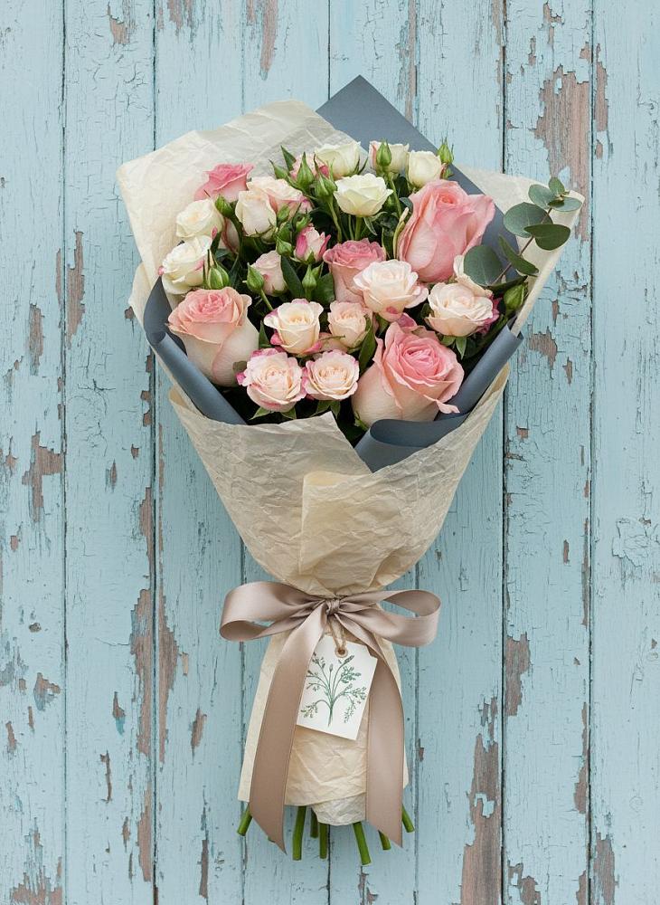 Букет цветов из: Розы в Армянске