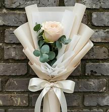 Букет цветов из:  Розы в Армянске