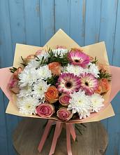 Букет цветов из:  Розы, Герберы и Хризантемы в Армянске