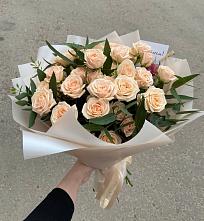 Букет Кремовые розы Латте в Армянске