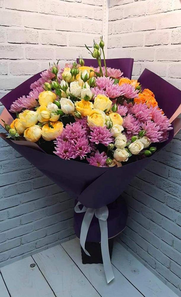 Букет цветов из: Хризантемы и Розы в Армянске