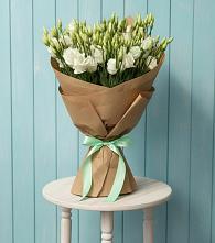 Букет цветов из:  Лизиантусы в Армянске