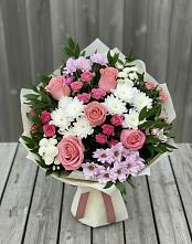 Букет цветов из:  Альстромерии, Гвоздики, Розы и Хризантемы в Армянске