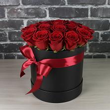 Цветочная композиция из Розы в шляпной коробке в Армянске