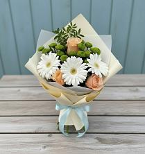 Букет цветов из:  Герберы, Розы и Хризантемы в Армянске
