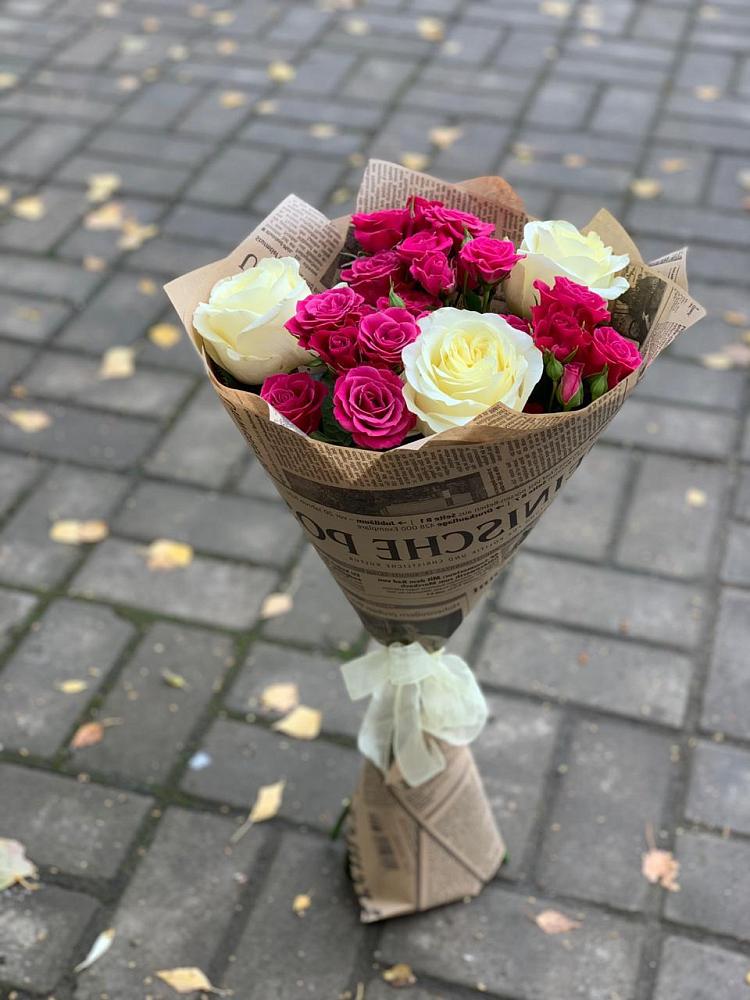 Букет цветов из: Розы в Армянске