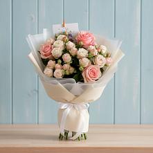 Букет цветов из:  Розы в Армянске